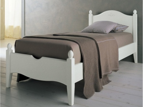 Letto classico in legno massello Scandola Rondine singolo