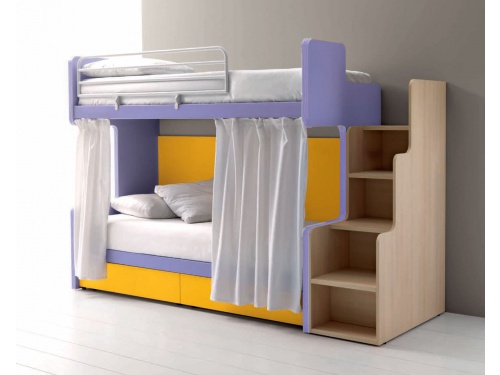 Letto a castello Doimo Cityline modello Fox con testiera sagomata, scala d accesso personalizzata, tendine e cassetti per letto inferiore