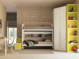 Cameretta Doimo Cityline con letto a castello scorrevole a 2 letti Roy, cabina armadio con libreria terminale e scrivania da 150cm